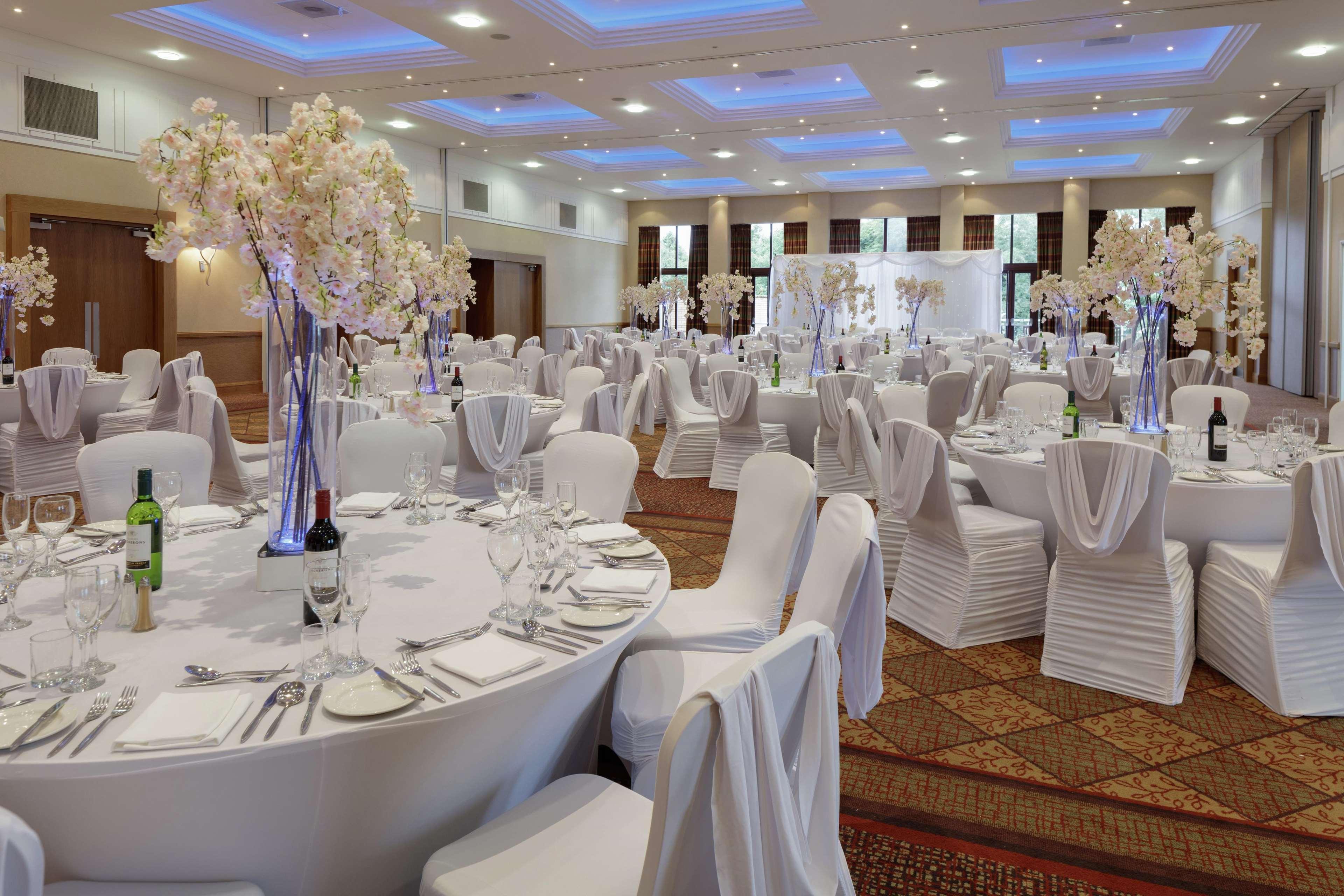 Glasgow Westerwood Hotel, Spa & Golf Resort Cumbernauld Exterior foto